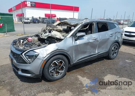 2025 Kia Sportage Lx z USA, uszkodzony, nr VIN KNDPU3DF8S7401504